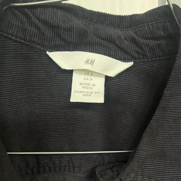 H&M Black Button Down Shirt - Picture 3 of 4